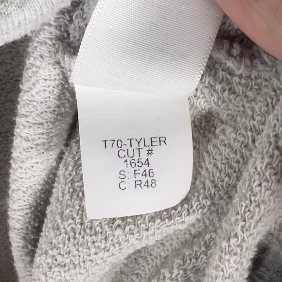 Perfectwhitetee Tyler French Terry Sweatshirt Women's Small Heather Gray Relaxed - Picture 7 of 12